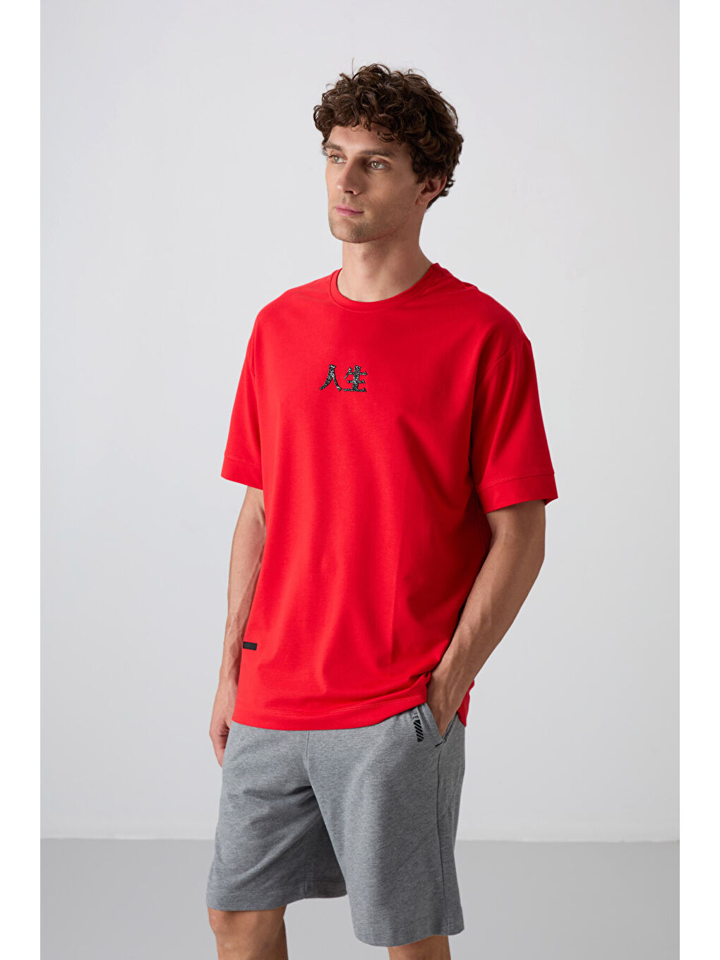 Kırmızı Fiesta Pamuklu Kalın Yumuşak Dokulu Oversize Fit Baskılı Erkek Tişört - 88342