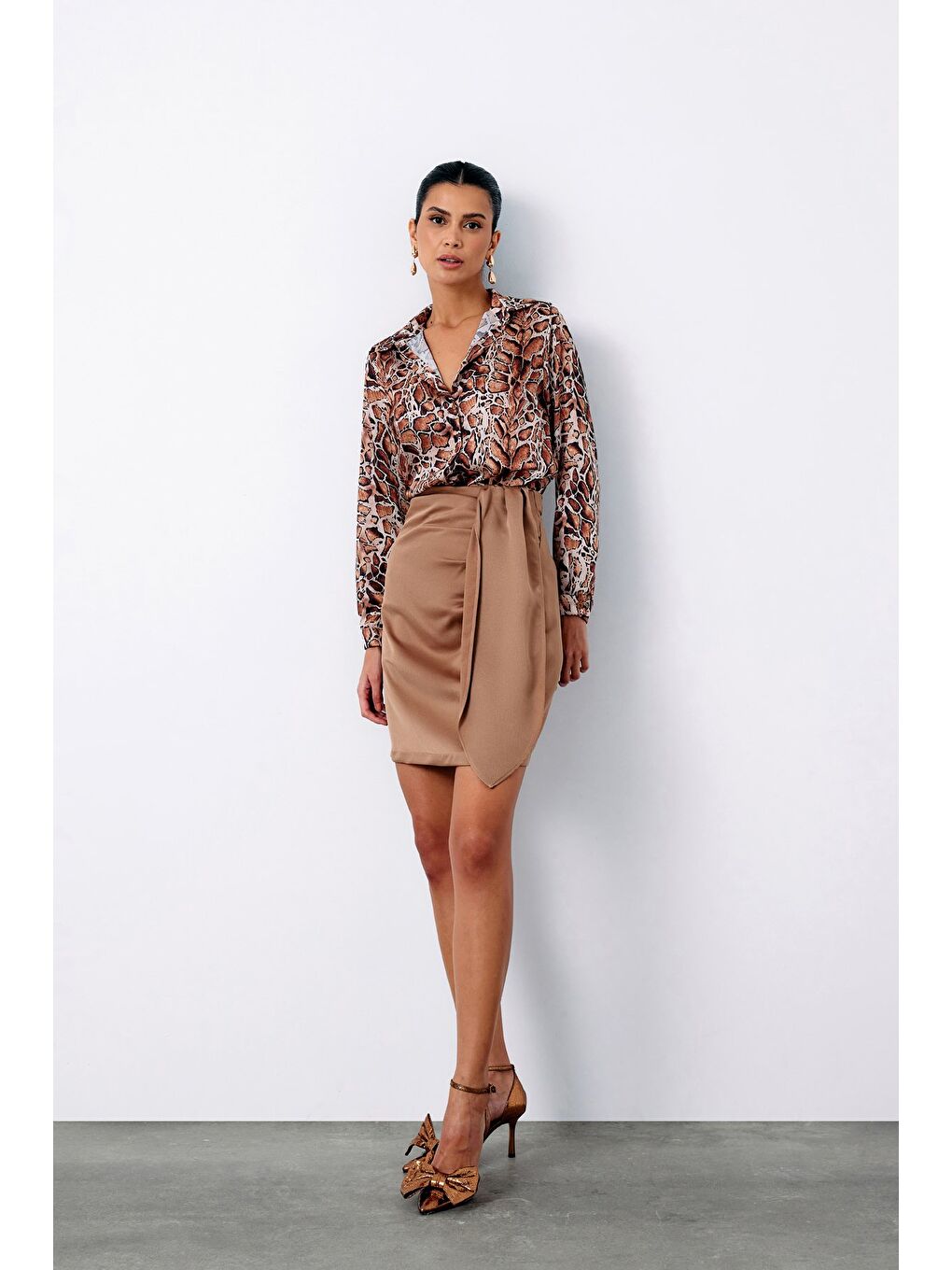 SATEEN Kahverengi Kuşaklı Mini Etek - Camel - 1