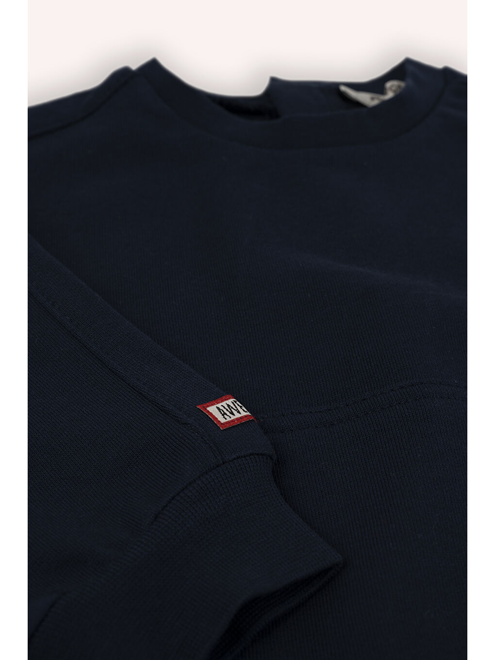 Erkek Bebek Bisiklet Yaka Cep Detaylı Lacivert Sweatshirt-1