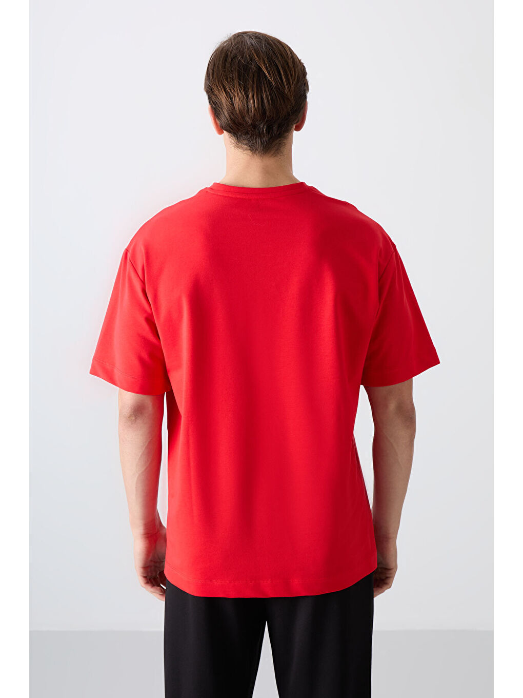 Kırmızı Fiesta Pamuklu Kalın Yumuşak Dokulu Oversize Fit Baskılı Erkek Tişört - 88343-4