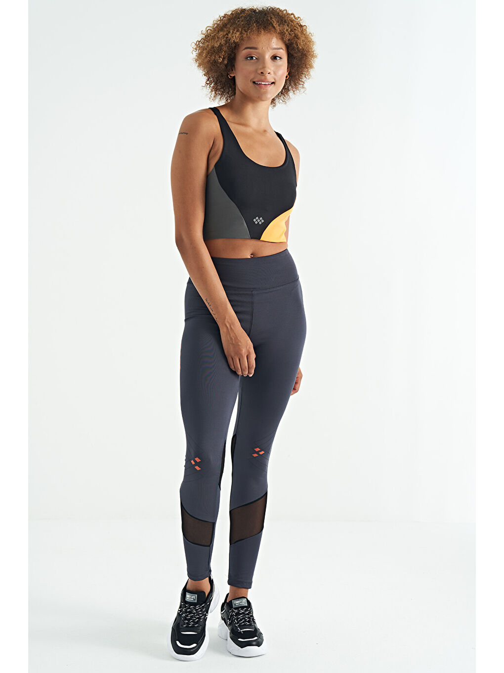 Siyah Logo Baskılı Renk Bloklu Sırt Çapraz Detaylı Dalgıç Kumaş Kadın Büstiyer - 97260-2