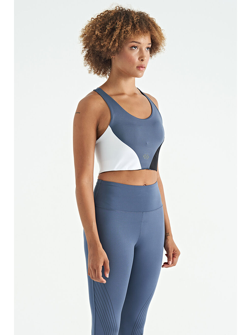 Petrol Logo Baskılı Renk Bloklu Sırt Çapraz Detaylı Dalgıç Kumaş Kadın Büstiyer - 97260-4