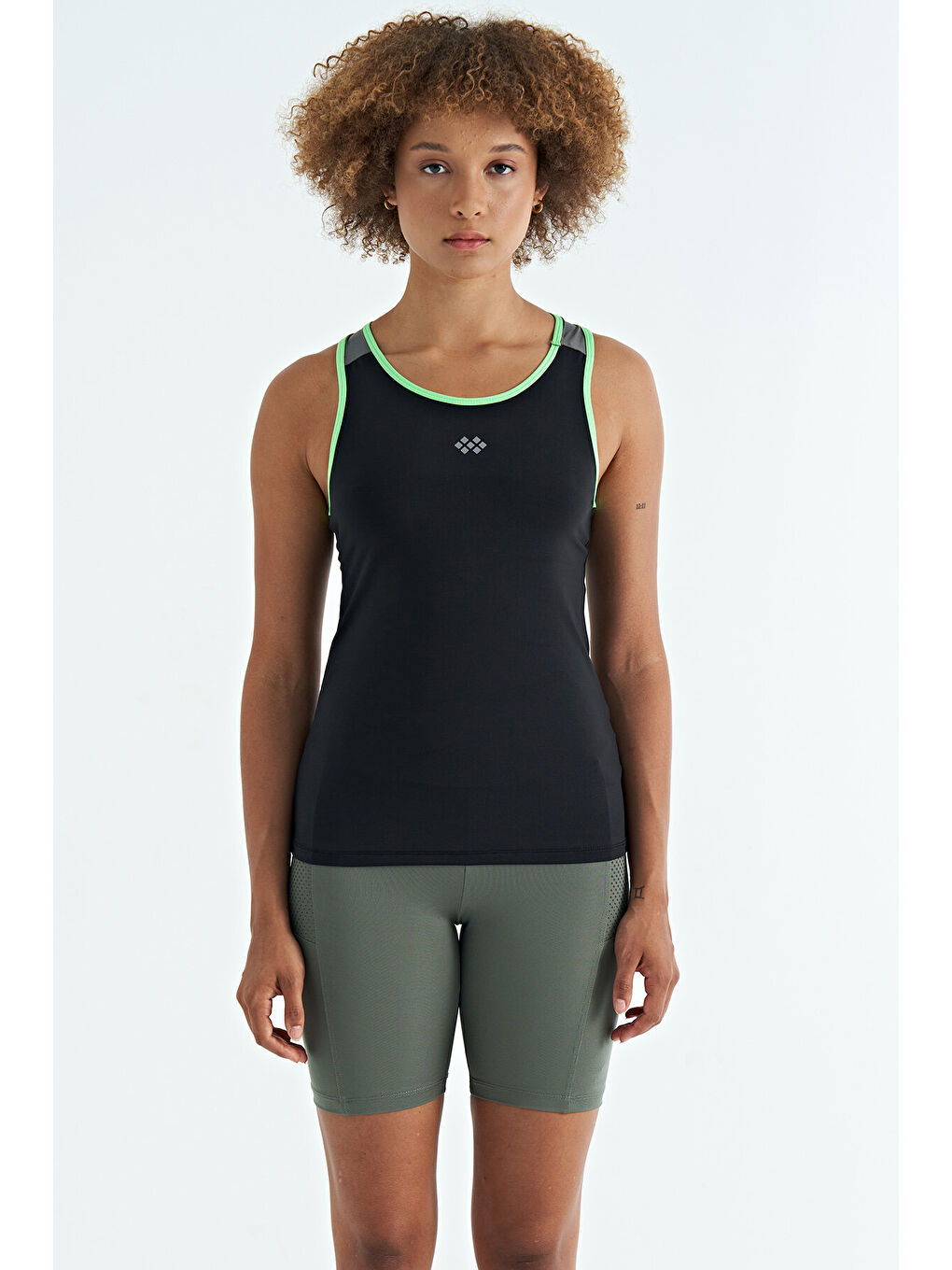 Siyah Sırt Detaylı Baskılı Standart Kalıp Kadın Atlet - 97269-1