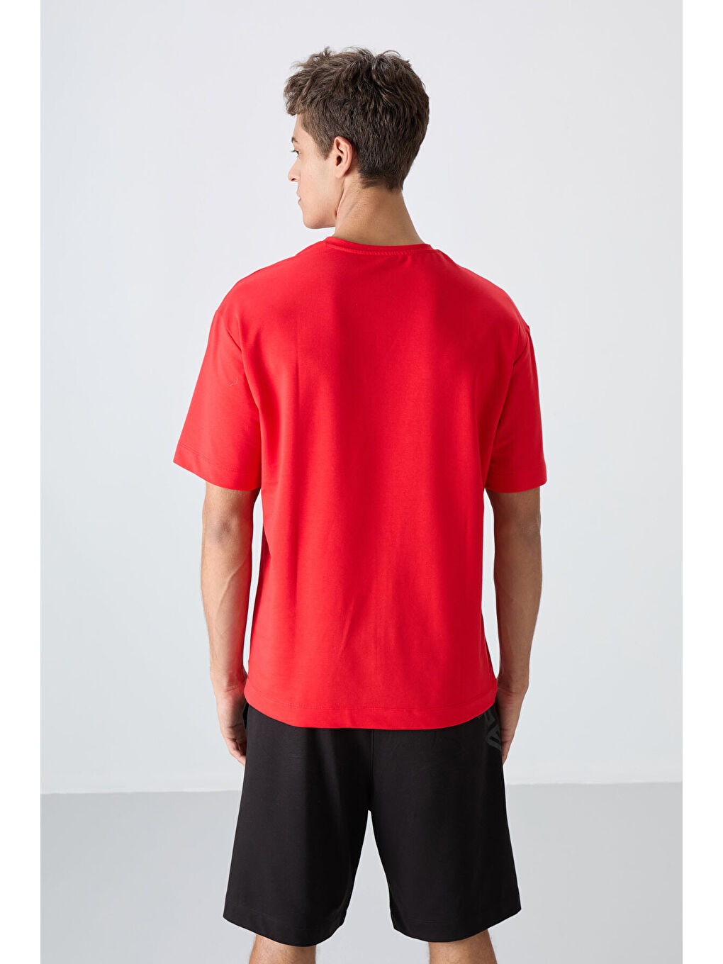 Kırmızı Fiesta Pamuklu Kalın Yumuşak Dokulu Oversize Fit Baskılı Erkek Tişört - 88350-4