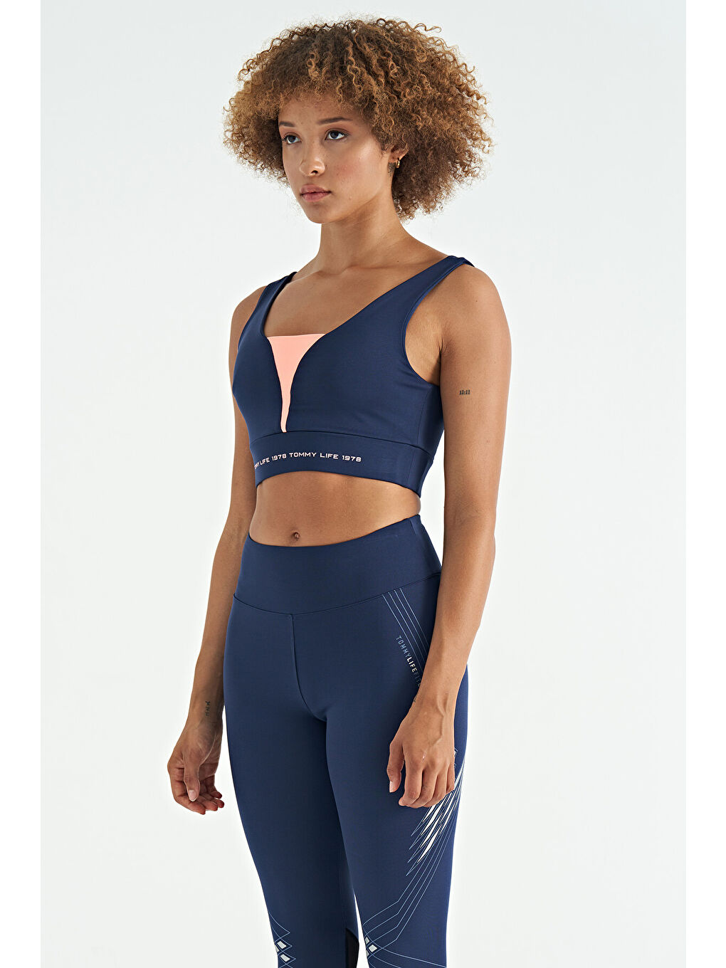 İndigo Yazı Baskılı Renk Bloklu Dar Kalıp Dalgıç Kumaş Kadın Büstiyer - 97271-3