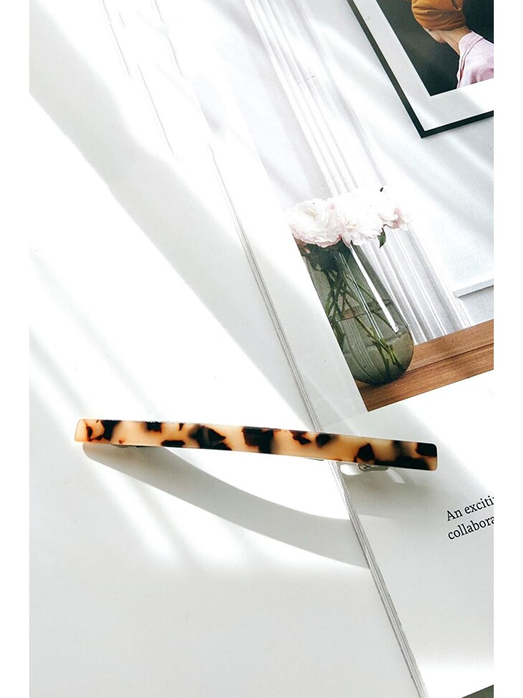 Bej Plain Lüks Akrilik Kaplumbağa Sırtı Otomatik Saç Tokası