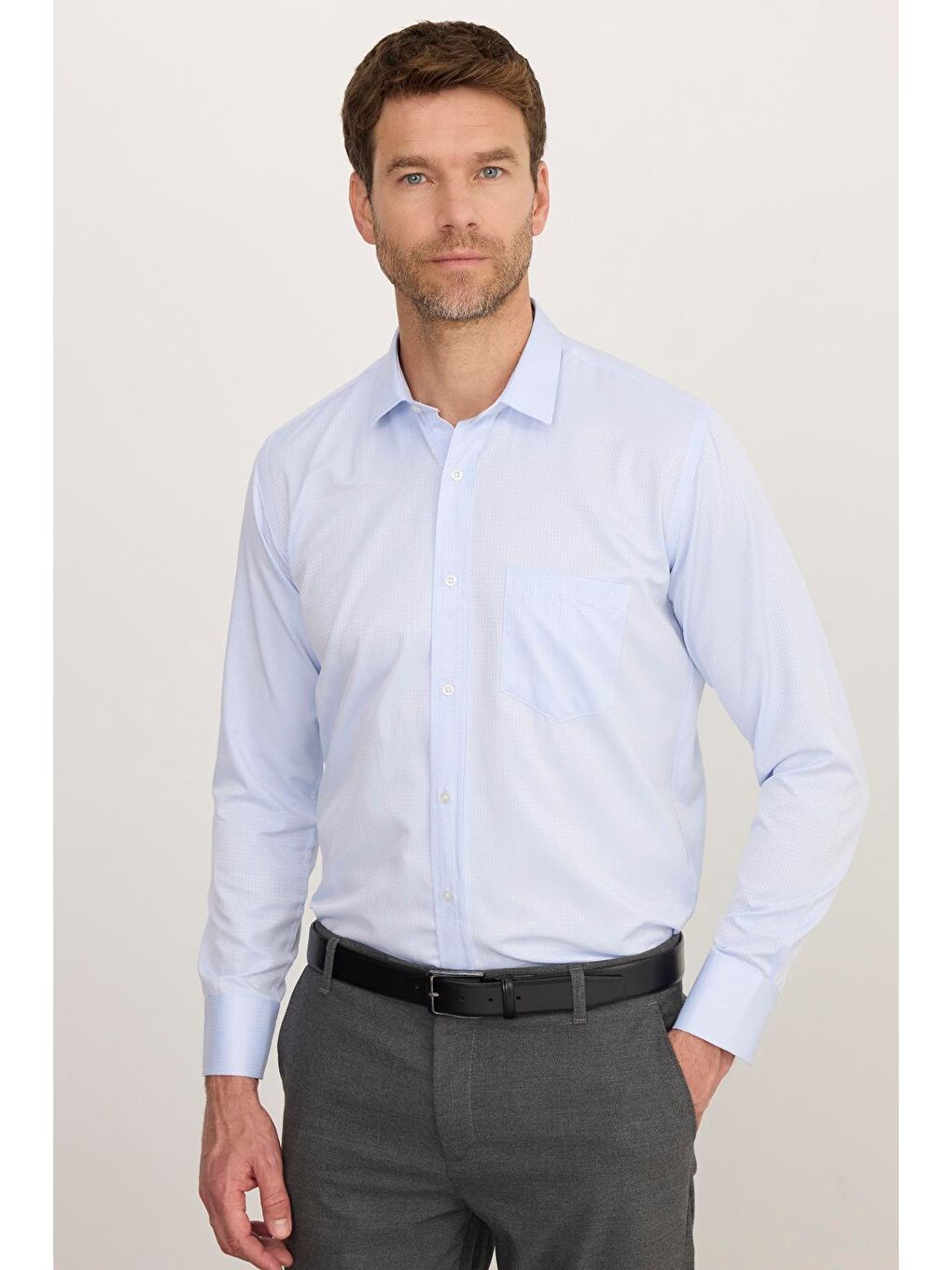 Erkek Regular Fit Klasik Kesim Pamuklu Kolay Ütü Armürlü Mavi Gömlek