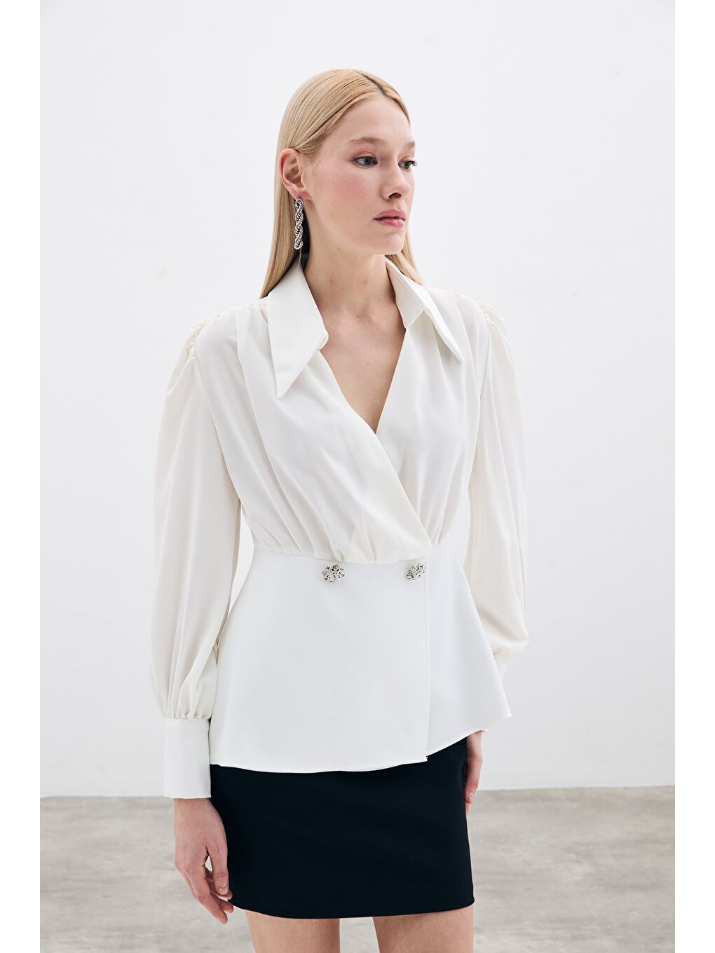 Gömlek Yakalı Bluz - Ekru-4