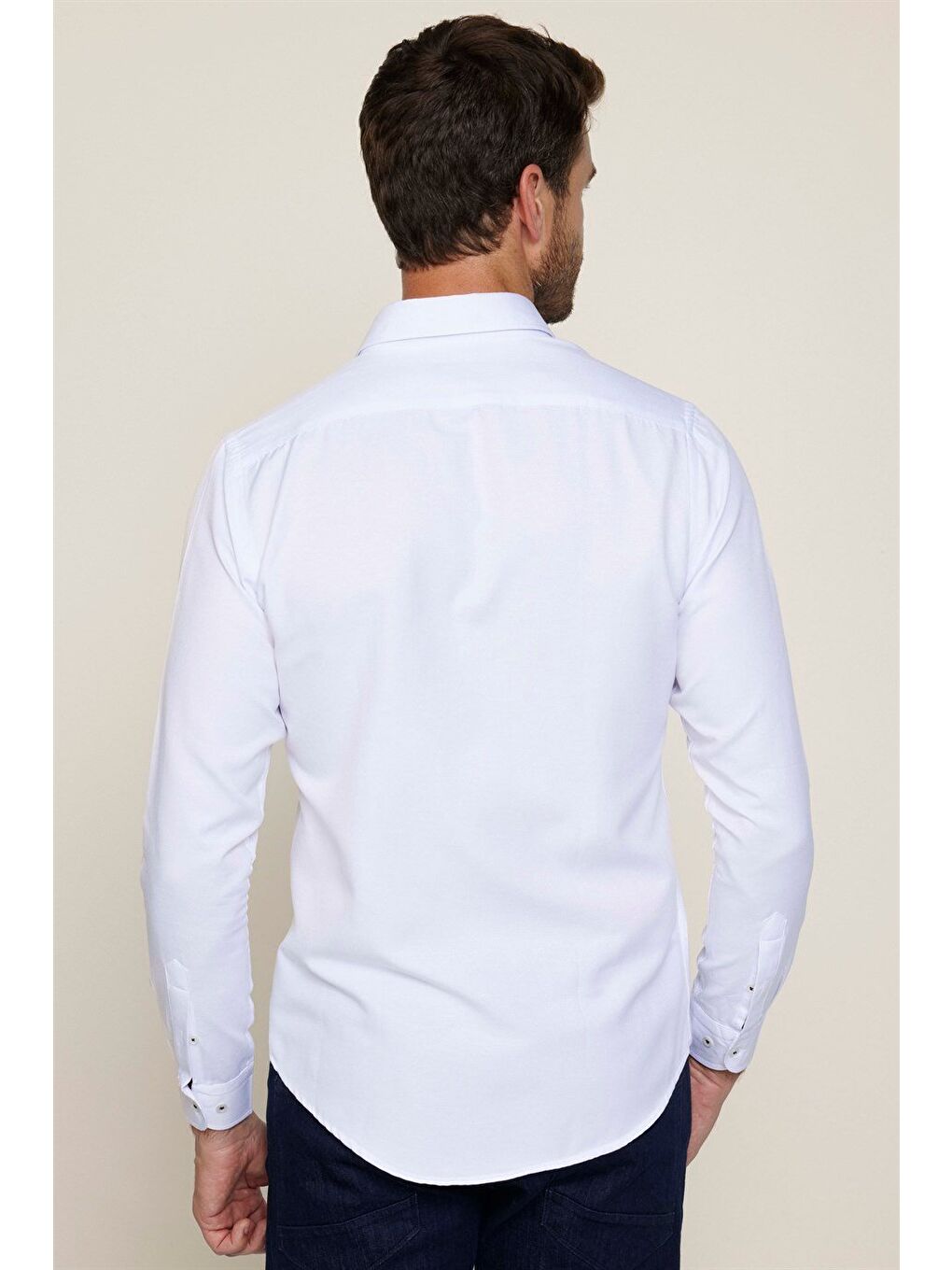 Beyaz Slim Fit Uzun Kollu Düğmeli Yaka Pamuklu Kolay Ütü Düz Erkek Gömlek-4