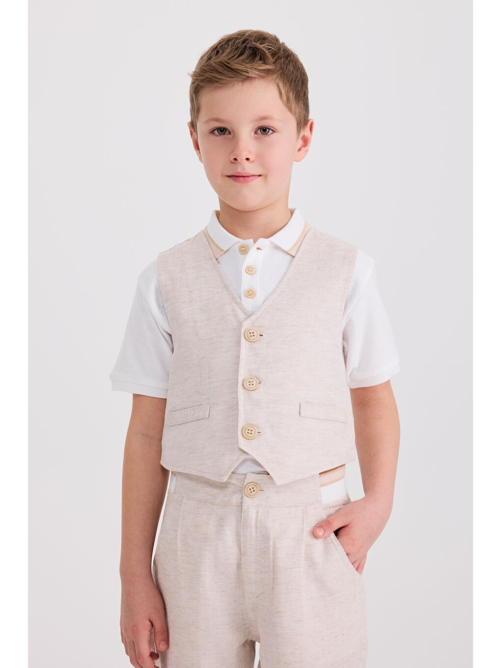 Erkek Çocuk Desenli Bej Yelek-4