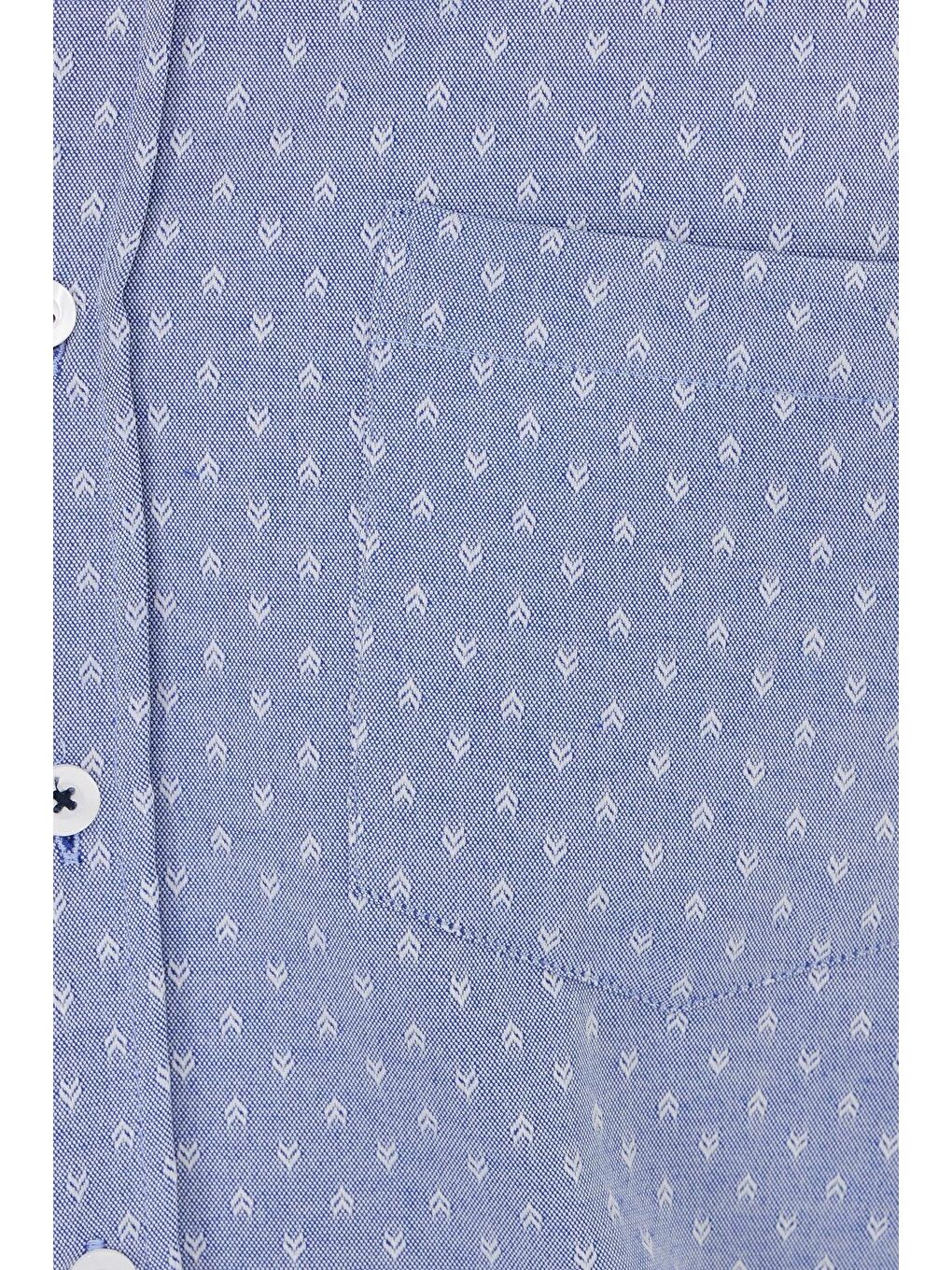 Erkek Regular Fit Klasik Kesim Pamuklu Kolay Ütü Armürlü Mavi Düğmeli Yaka Gömlek-5