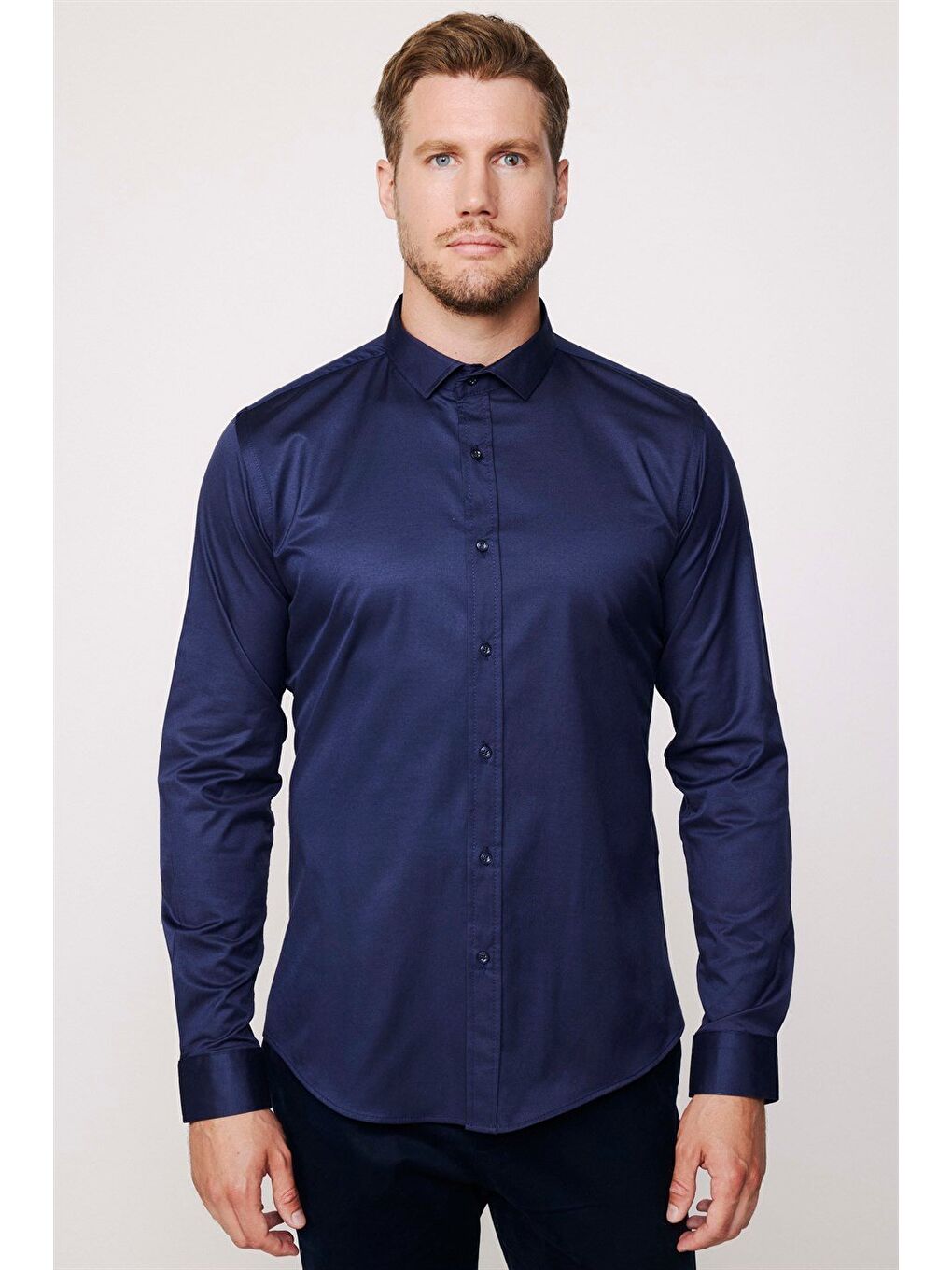 Slim Fit Elastanlı Düz Pamuk Saten Erkek Lacivert Gömlek-4