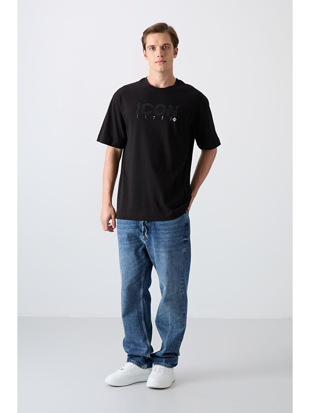 Siyah Pamuklu Kalın Yumuşak Dokulu Oversize Fit Baskılı Erkek Tişört - 88331-1