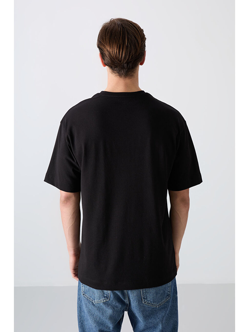 Siyah Pamuklu Kalın Yumuşak Dokulu Oversize Fit Baskılı Erkek Tişört - 88331-4