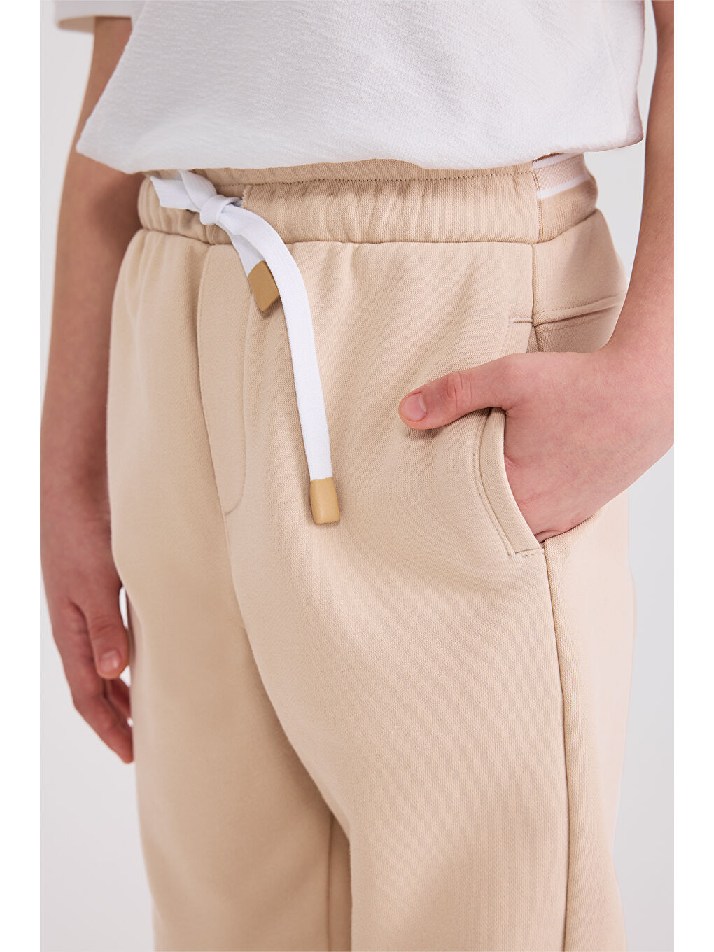 Erkek Çocuk Bej Eşofman Altı-1