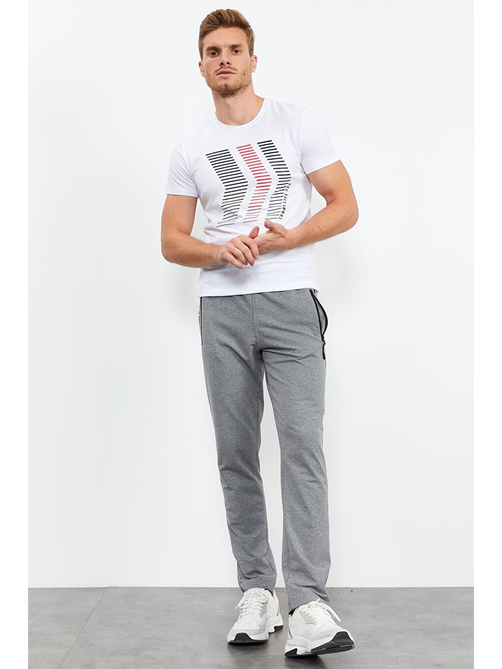 Gri Melanj Fermuar Cepli Yazı Detaylı Standart Kalıp Klasik Paça Erkek Eşofman Alt - 84744-2