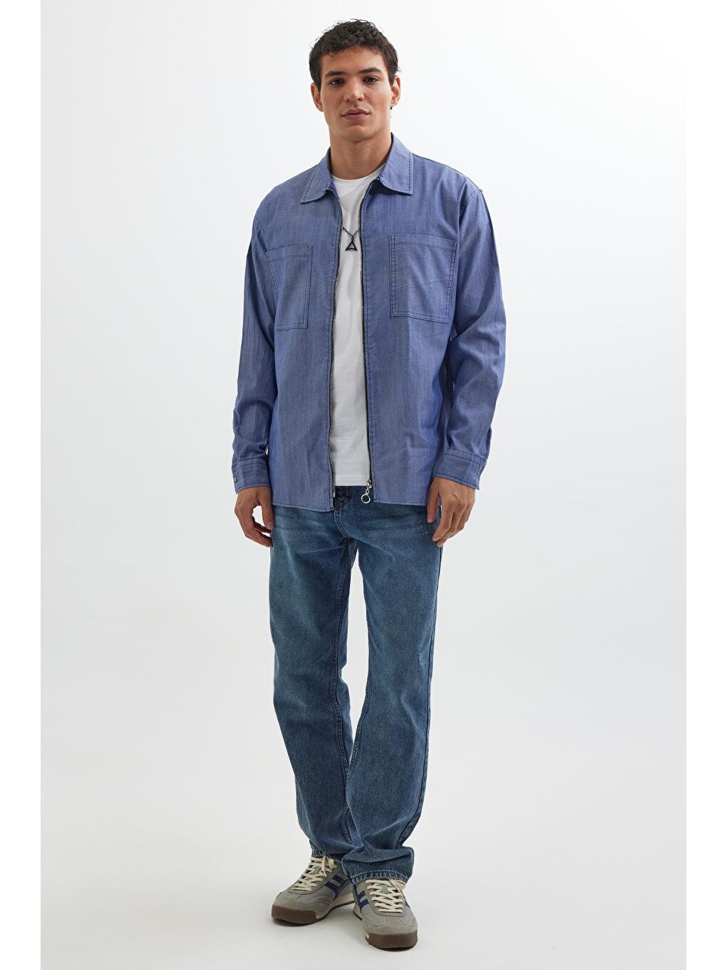 Relax Fit Uzun Kollu Denim Jean Parça Boyalı Çift Cep Fermuarlı Mavi Gömlek-3