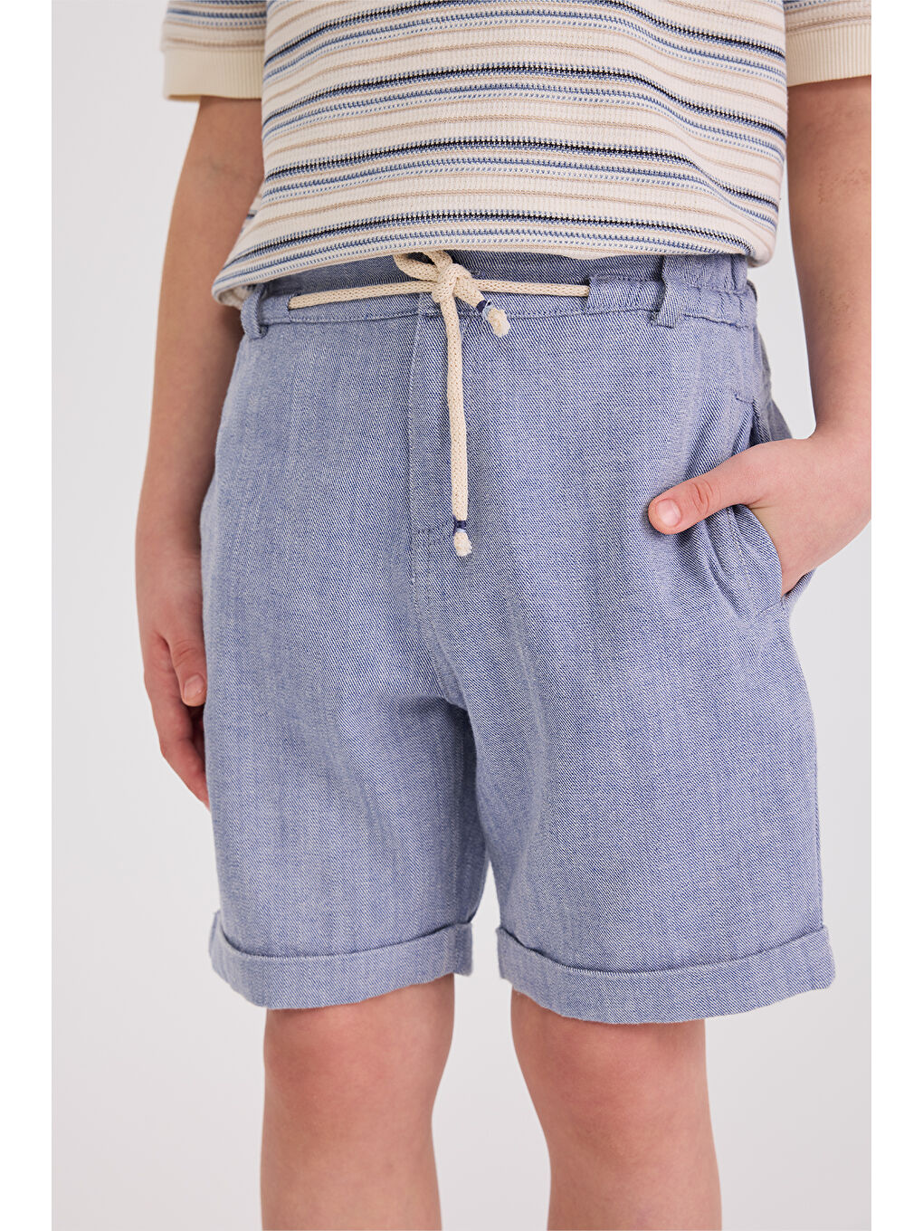 Erkek Çocuk Cepli Mavi Şort-1