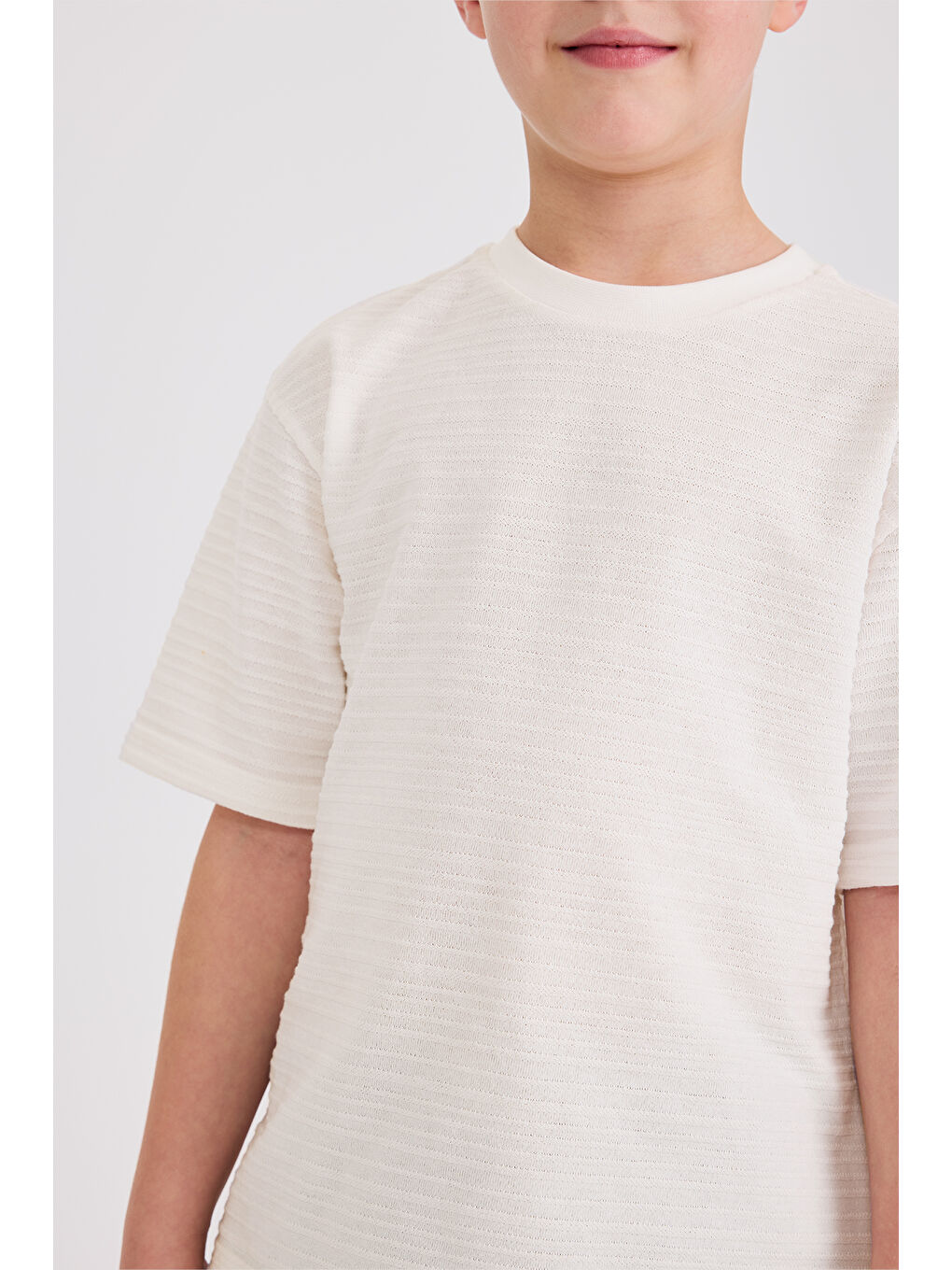 Erkek Çocuk Ekru Tişört-1