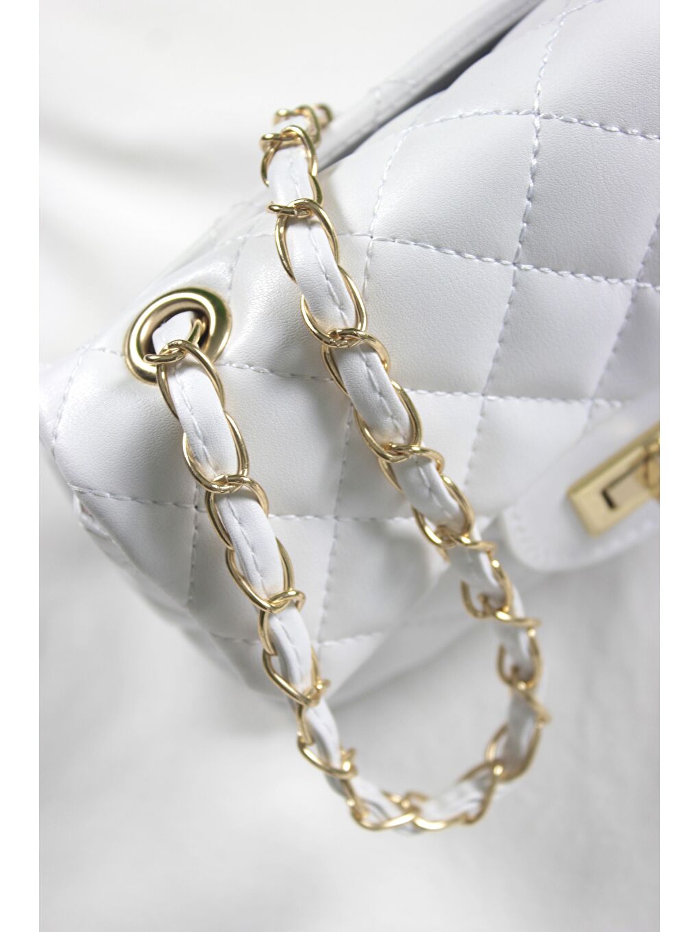 Beyaz Uzun Askılı Çapraz Kadın Çantası Rosella-3