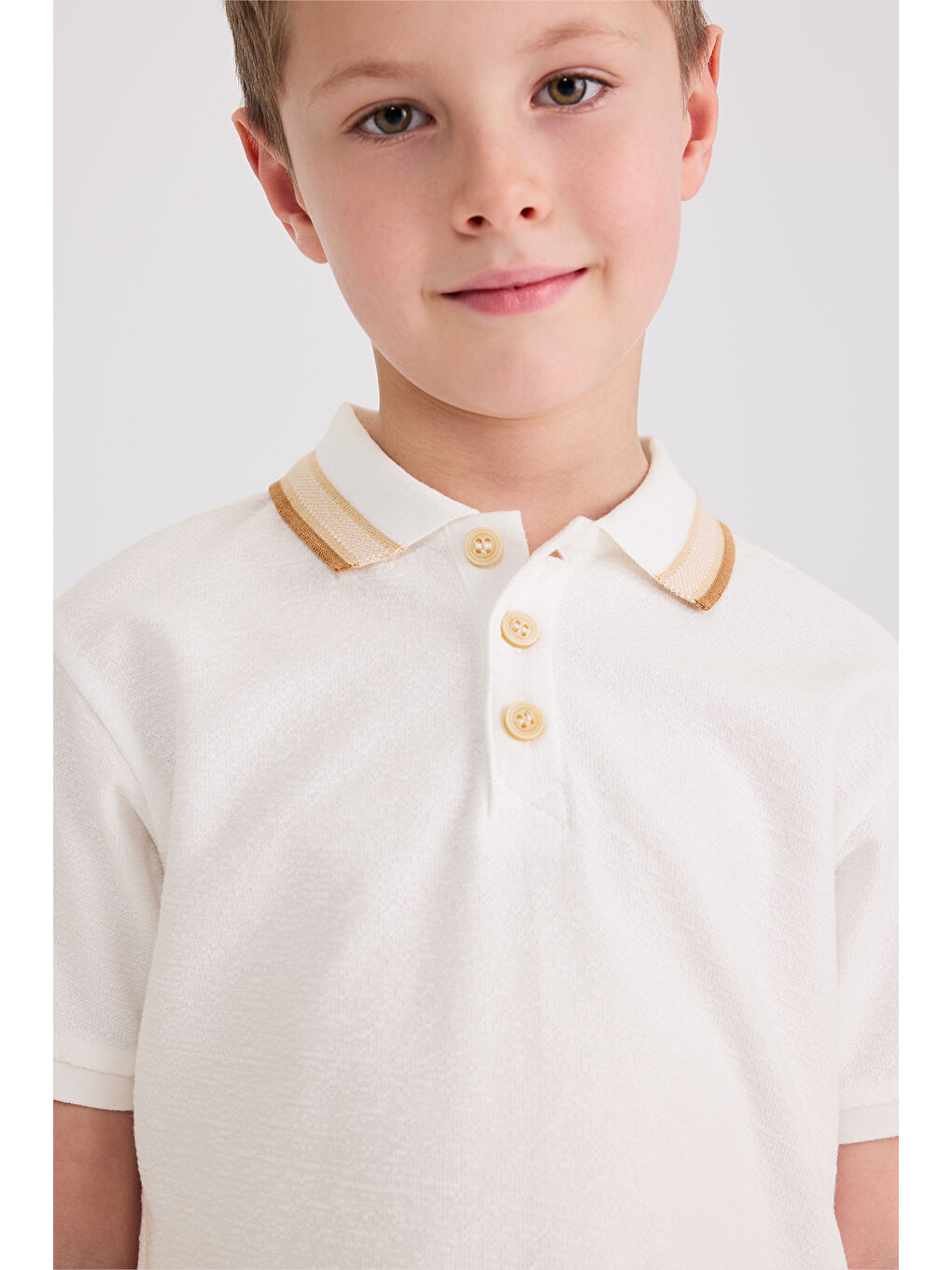 Erkek Çocuk Kısa Kollu Beyaz Tişört-1