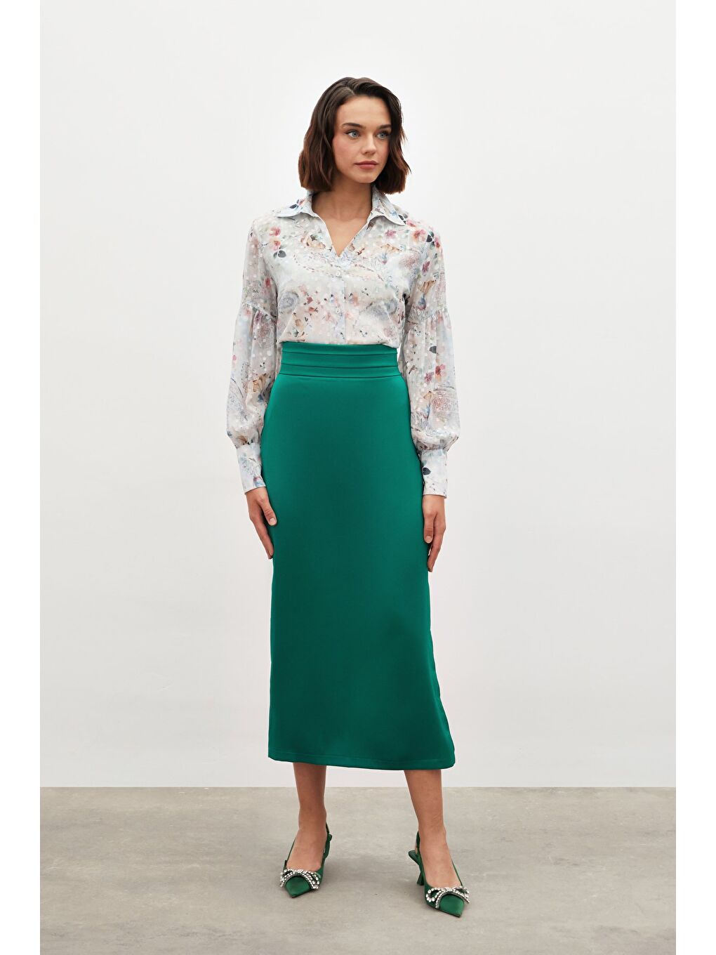 Yeşil Bel Pile Detaylı Saten Etek - Zümrüt