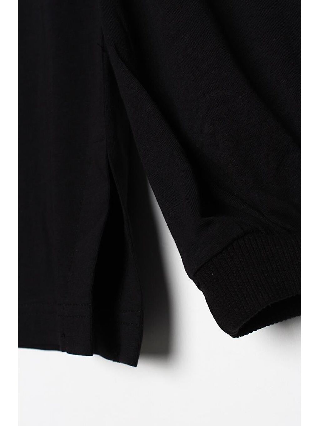 Siyah Bisiklet Yaka Kol Ucu Büzgülü Pamuklu Bluz-5