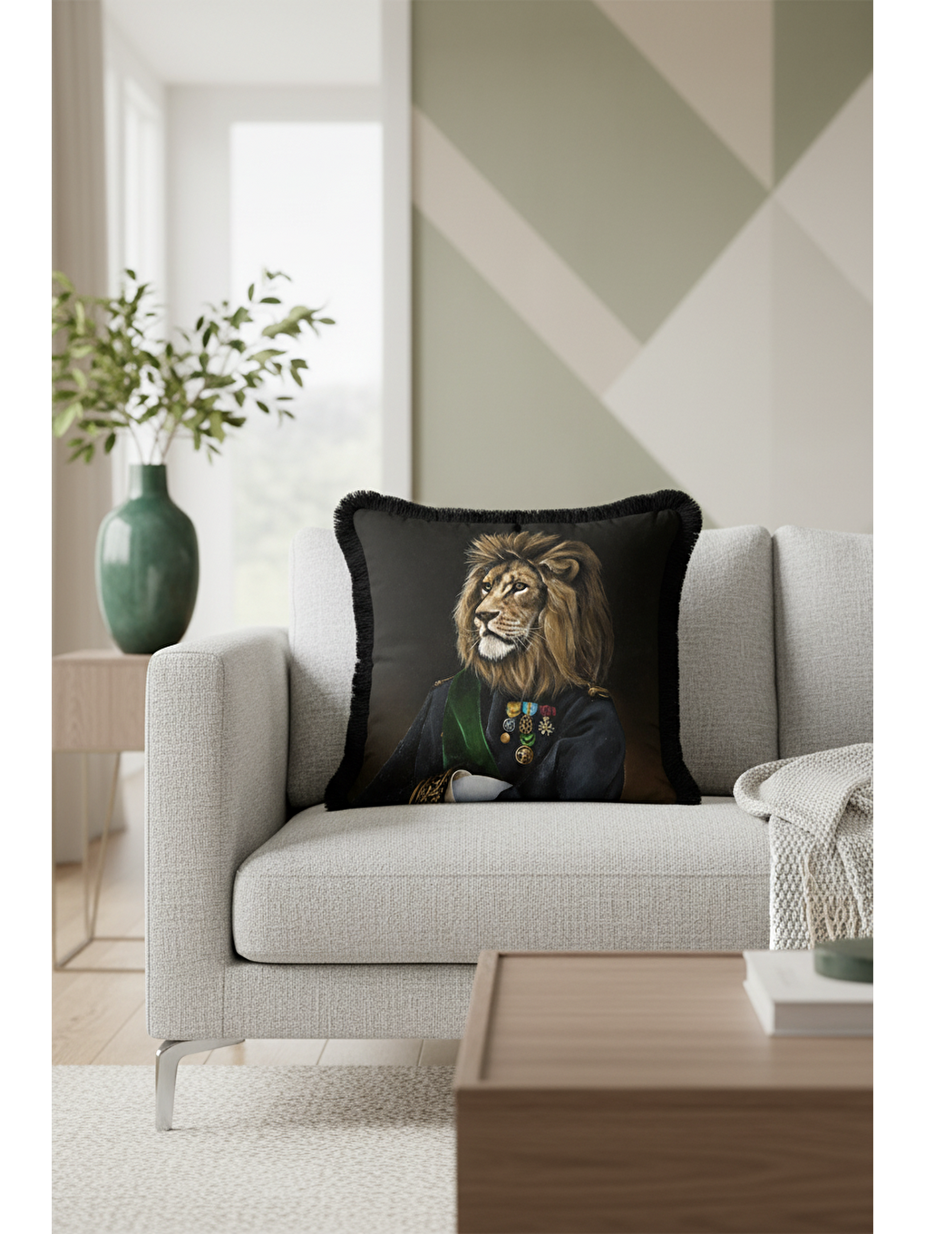 Karışık Asil Portre Saçaklı Yastık Kılıfı - Kral Aslan Bohem Siyah Altın Renkli Püsküllü Kırlent Kılıfı