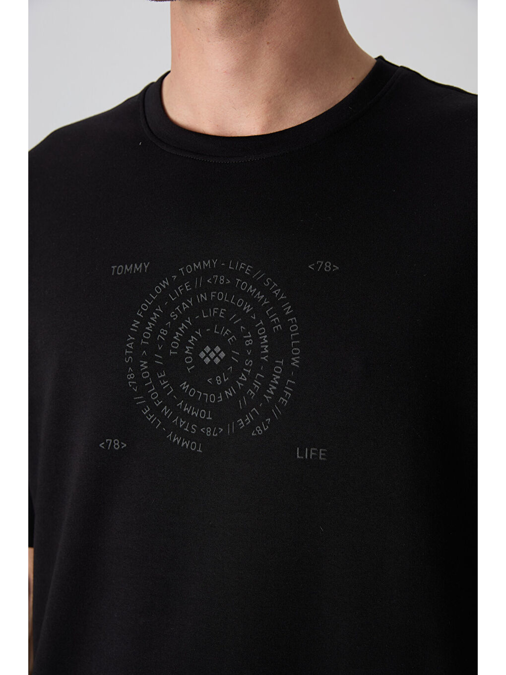 Siyah Pamuklu Kalın Yumuşak Dokulu Oversize Fit Baskılı Erkek Tişört - 88324-1