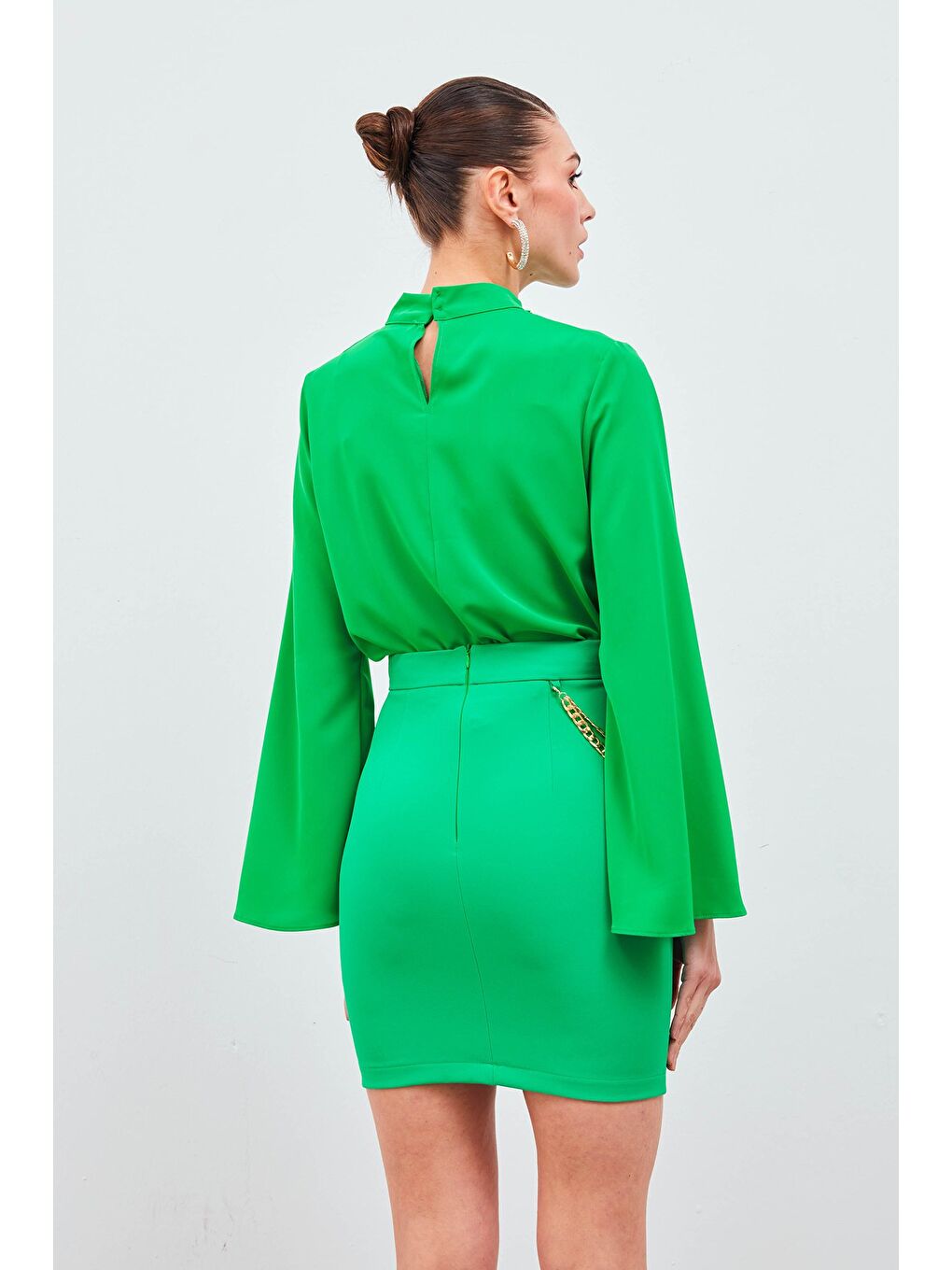 Zincir Aksesuarlı Mini Etek - Yeşil-5