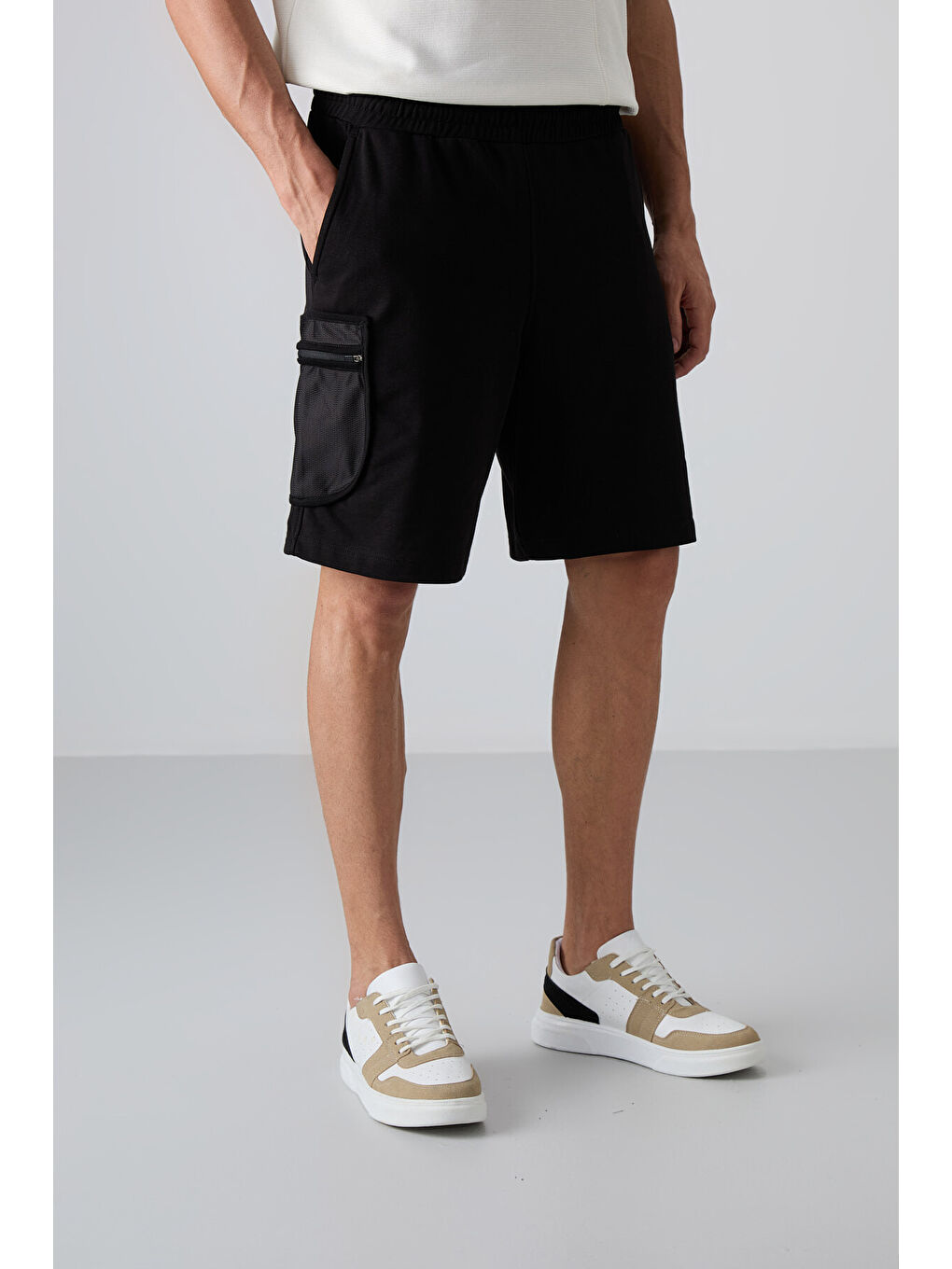 Siyah Pamuklu Kalın Yumuşak Dokulu Comfort Fit Baskılı Erkek Şort - 81266