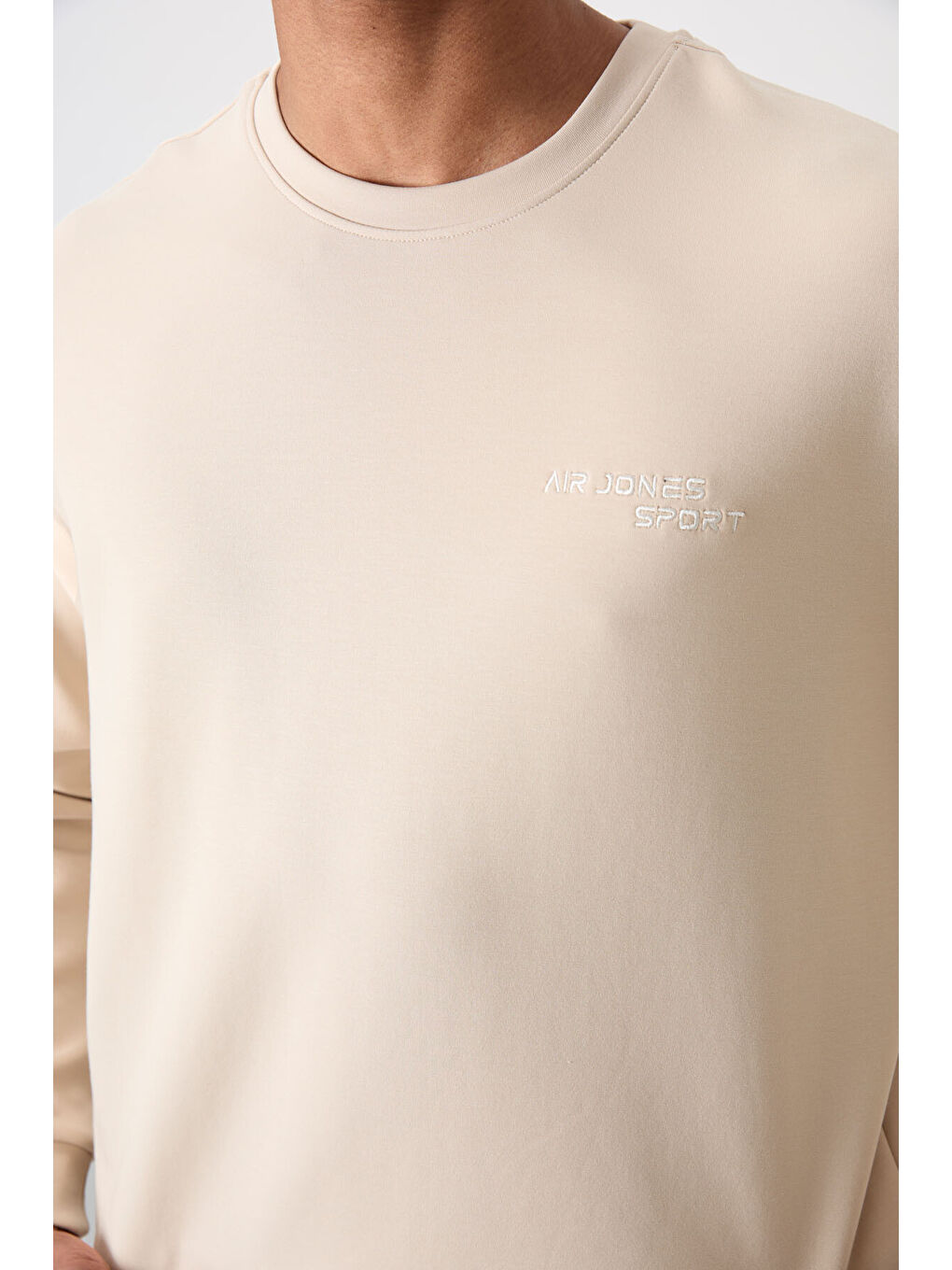 Bej Pamuklu Kalın Yumuşak Dokulu Comfort Fit Nakışlı Erkek Eşofman Takım - 85254-6