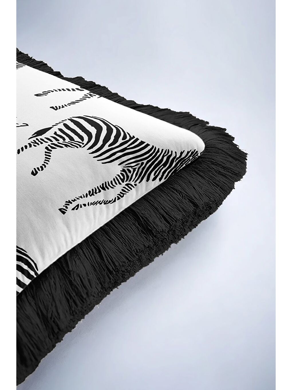 Karışık Zebra Motifli Saçaklı Yastık Kılıfı - Afrika Siyah Beyaz Modern Püsküllü Kırlent Kılıfı-6