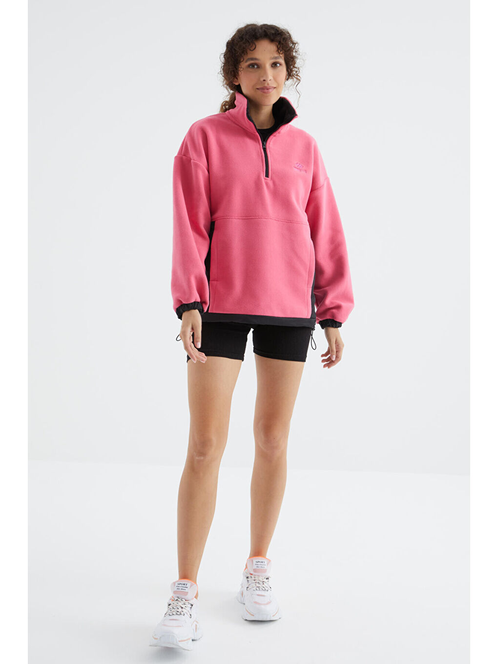 Şeker Pembe Yarım Fermuar Etek Ucu Büzgülü Dik Yaka  Oversize Kadın Polar Sweatshirt - 97236-3