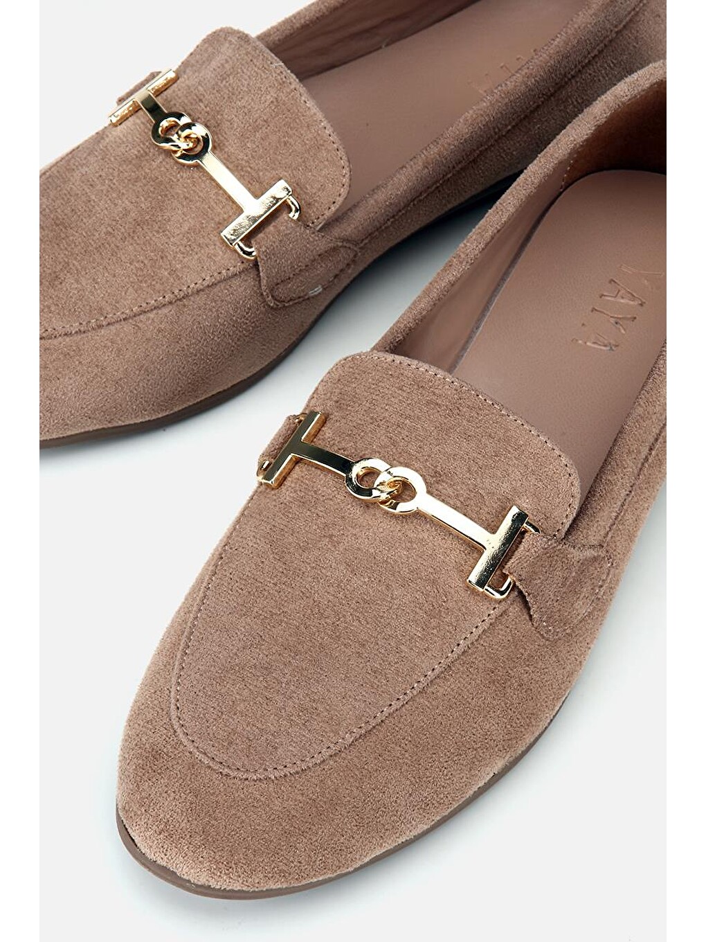 Bej Kadın Vizon Süet Gold Tokalı Loafer-3