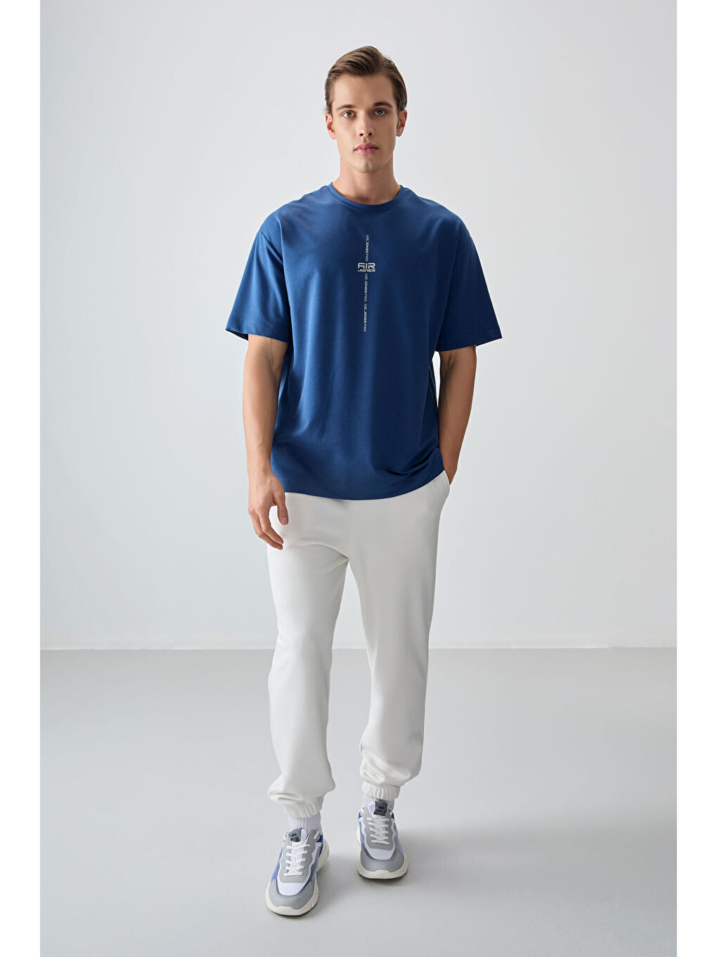 Mavi Pamuklu Kalın Yumuşak Dokulu Oversize Fit Baskılı Erkek Tişört - 88373-2