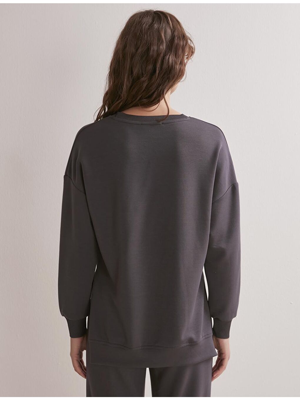 Antrasit Bol Kesim Bisiklet Yaka Uzun Kollu Örme Sweatshirt