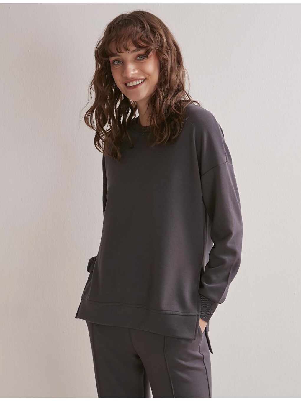 Antrasit Bol Kesim Bisiklet Yaka Uzun Kollu Örme Sweatshirt-4