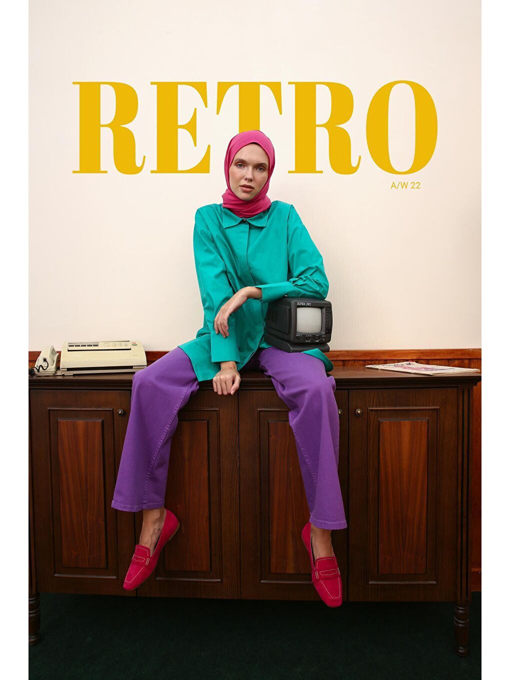 Zümrüt Yeşili Yanı Süs Patlı Detaylı Gömlek Tunik