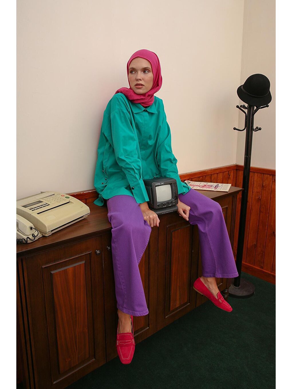 Zümrüt Yeşili Yanı Süs Patlı Detaylı Gömlek Tunik-1