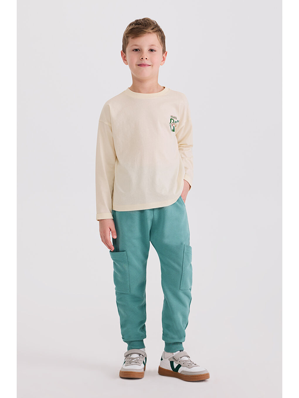 Erkek Çocuk Uzun Kollu Ekru Tişört