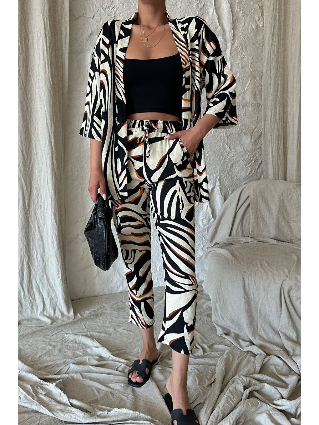 Kahverengi Kadın Renkli Zebra Desenli Pantolonlu Kimono Alt Üst Takım