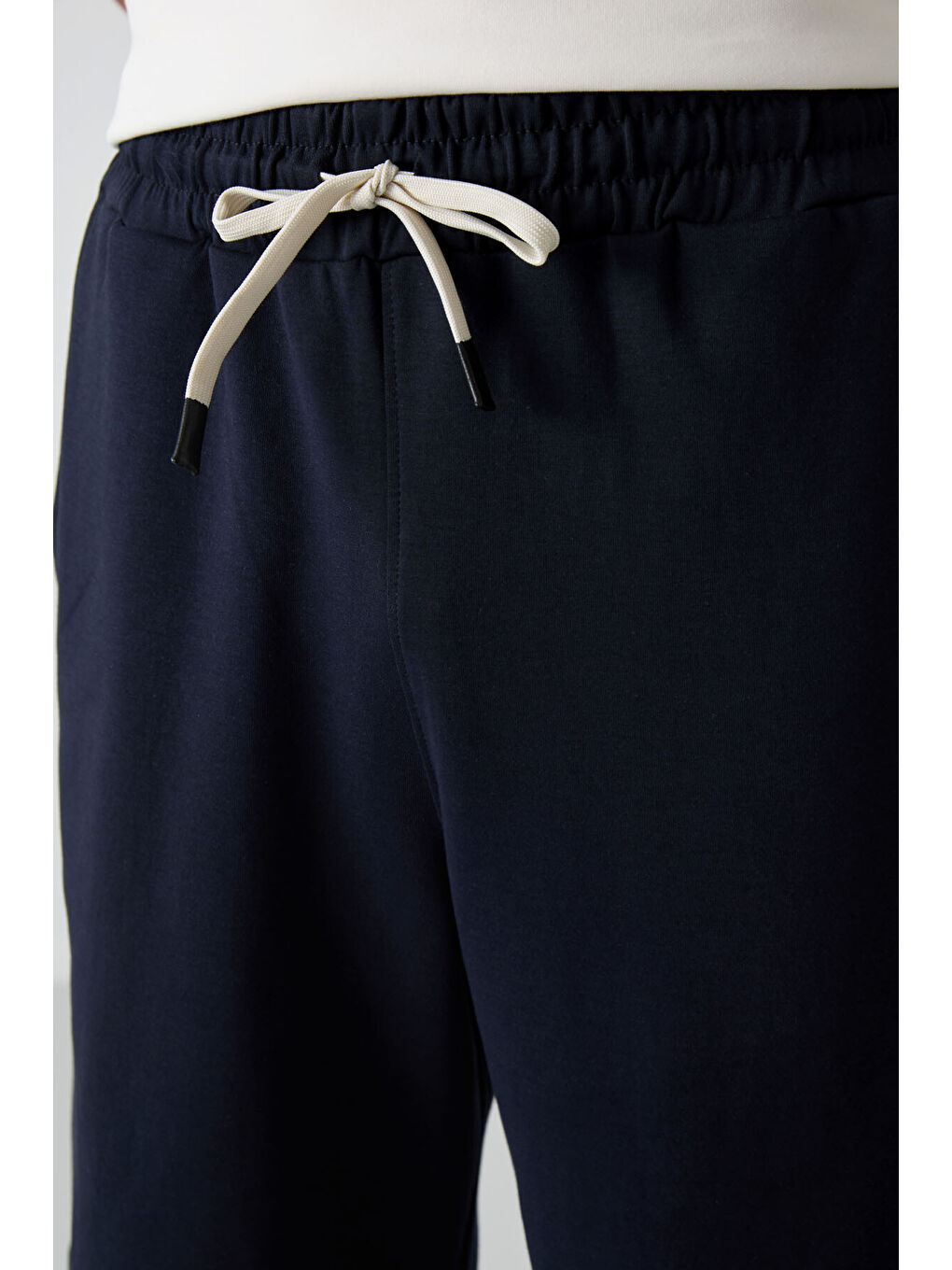 Ekru Eku - Lacivert Pamuklu Kalın Yumuşak Dokulu  Fit Basic Şortlu Takım - 85249-4