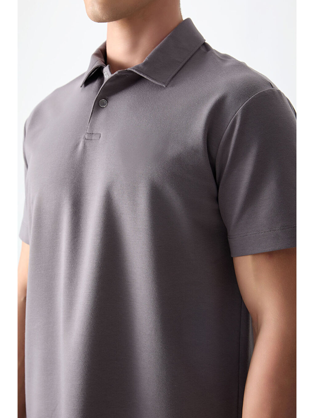 Koyu Gri Pamuklu Kalın Yumuşak Dokulu Polo Yaka Oversize Fit Basic Erkek Tişört- 88381-1