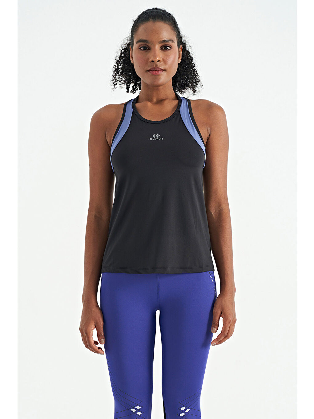 Siyah Sırt Renk Detaylı Logo Baskılı Standart Kalıp Kadın Spor Atlet - 97257-1