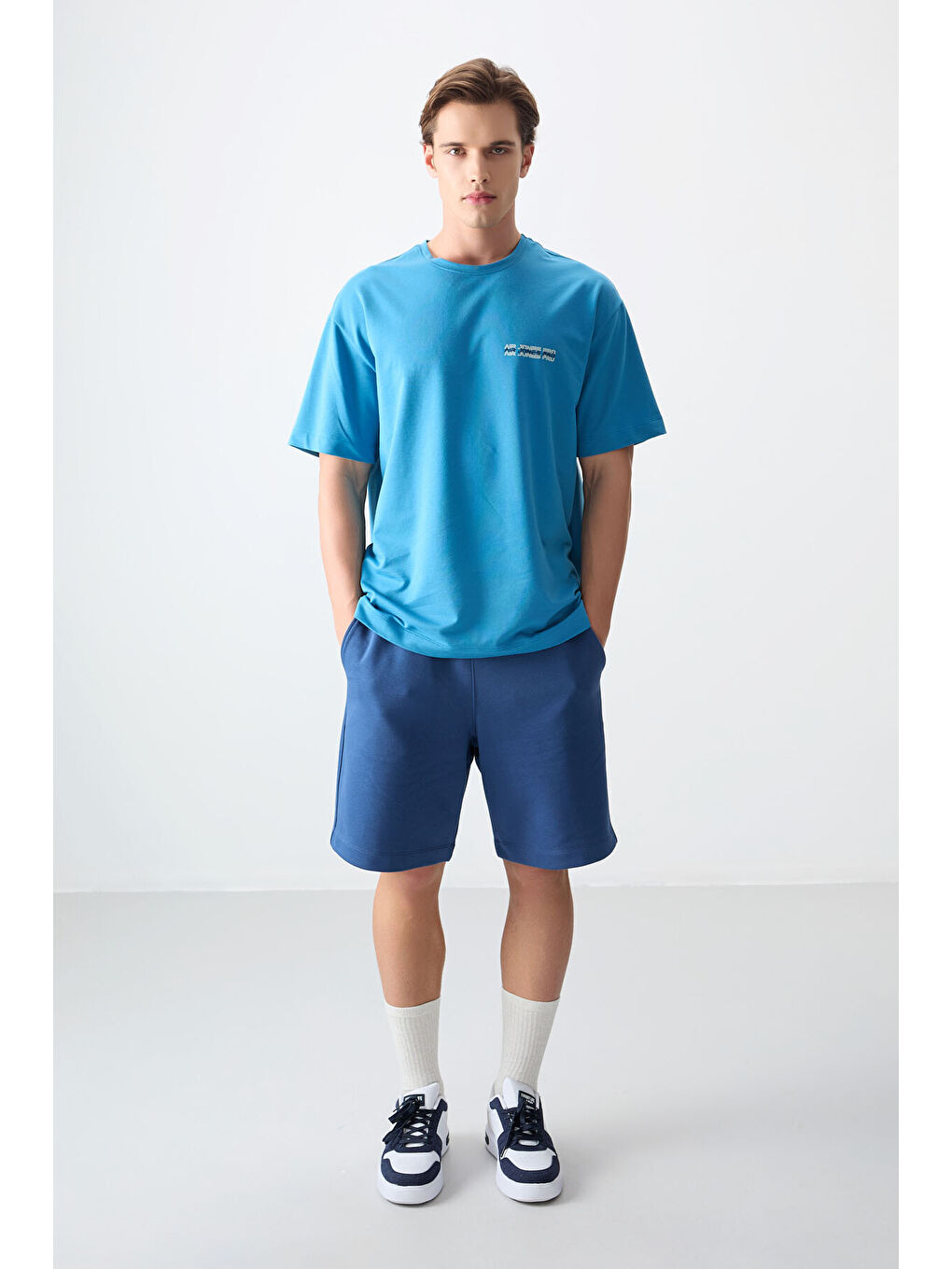 Petrol Mavi Pamuklu Kalın Yumuşak Dokulu Oversize Fit Baskılı Erkek Tişört - 88375-1