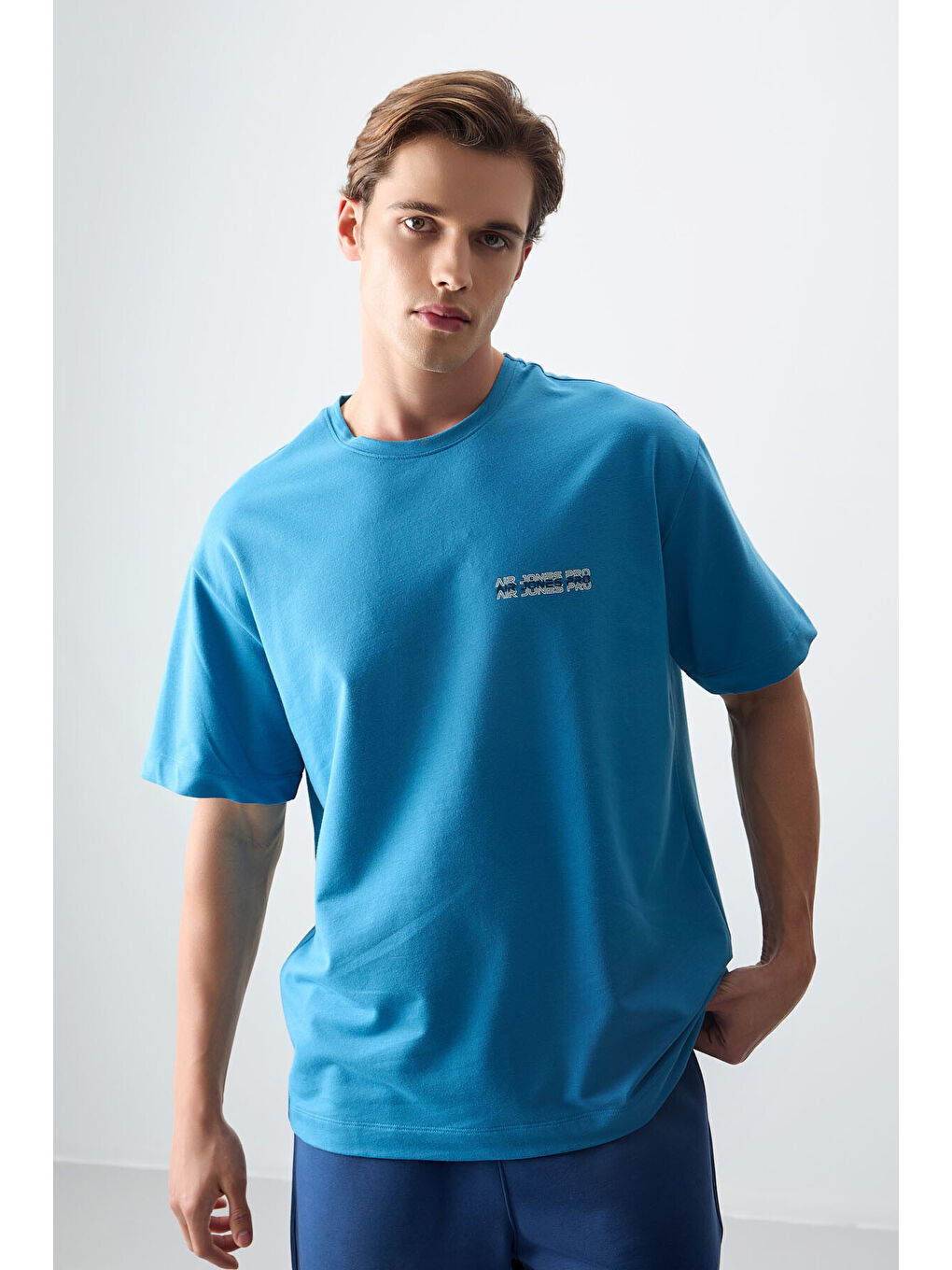 Petrol Mavi Pamuklu Kalın Yumuşak Dokulu Oversize Fit Baskılı Erkek Tişört - 88375-3