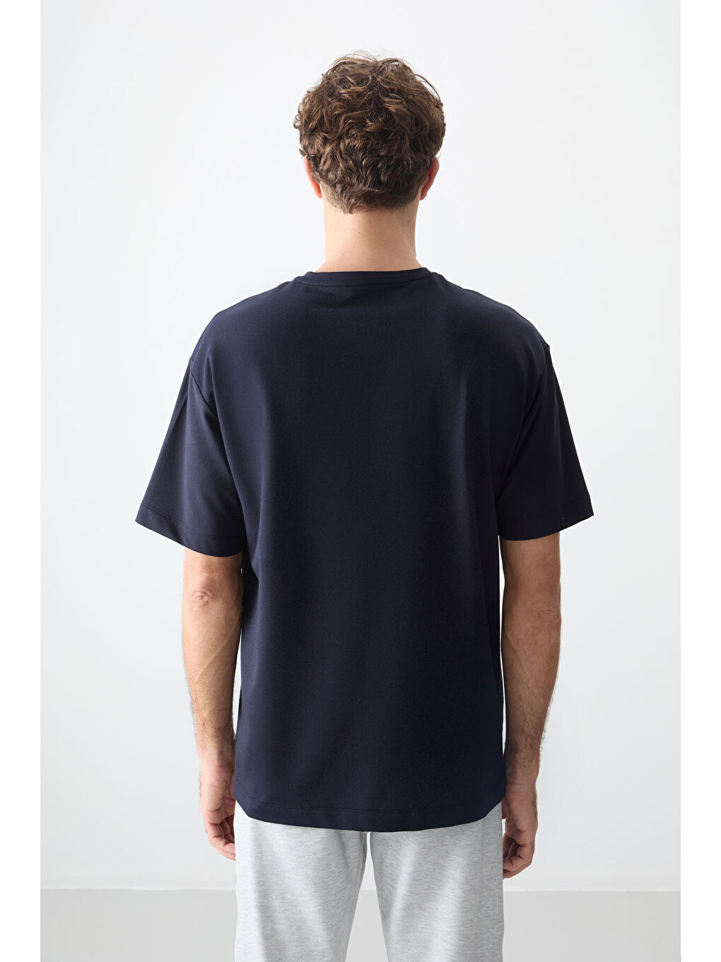 Lacivert Pamuklu Kalın Yumuşak Dokulu Oversize Fit Baskılı Erkek Tişört - 88373-4