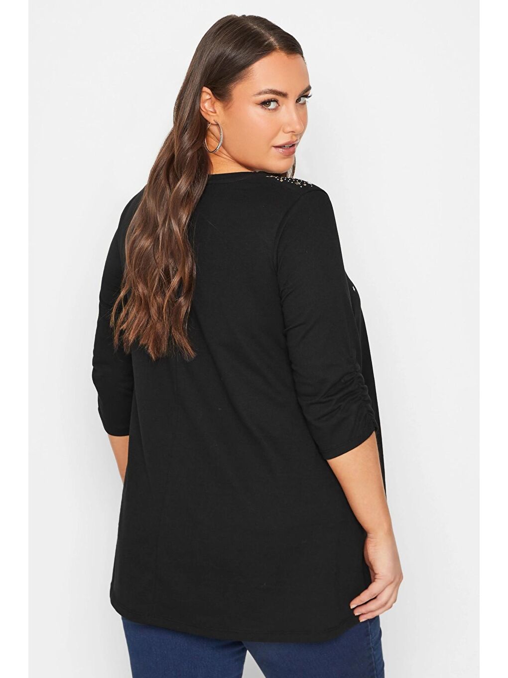 Siyah Büyük Beden V Yaka Yarım Kolları Büzgülü Önü İşleme Detaylı Bluz 302045-4