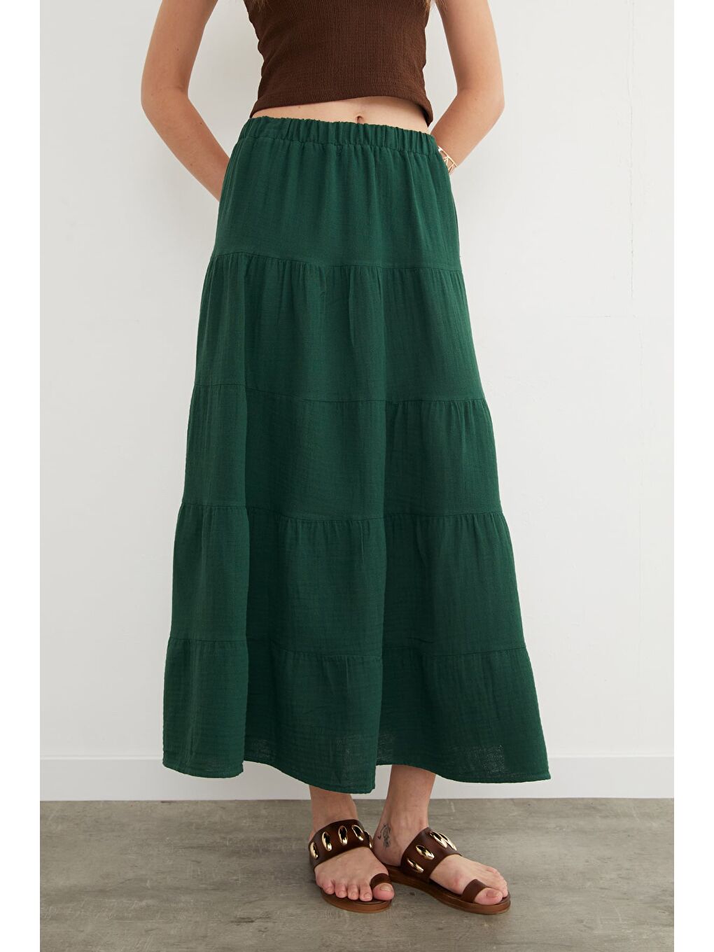 Yeşil Beli Lastikli Müslin Kumaş Etek-1